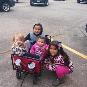 Meet your Posher, Stacy